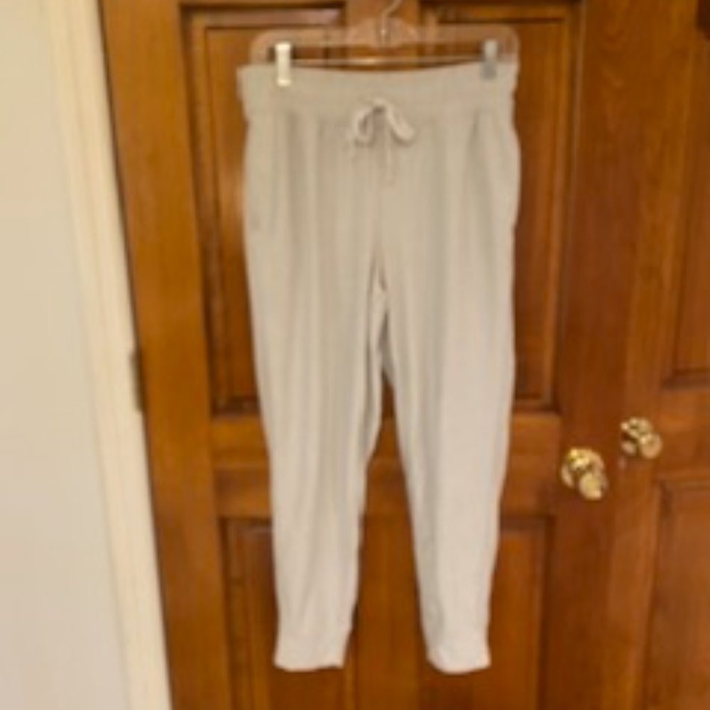 FLX high-waisted jogger pants with side pockets